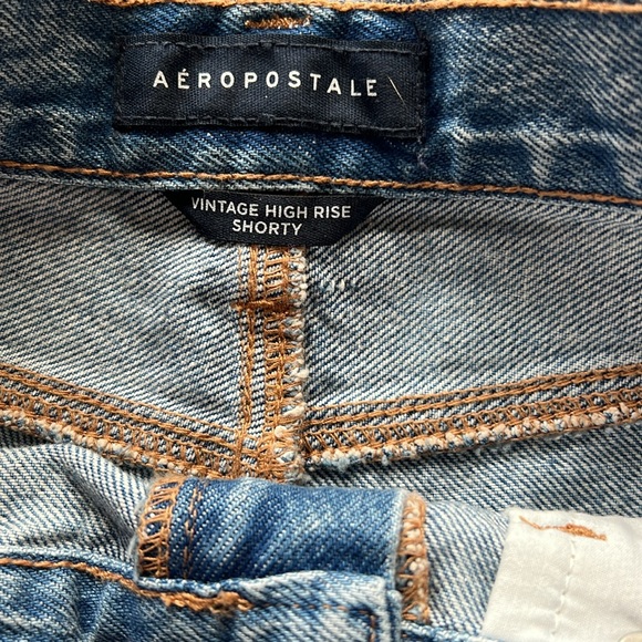 NWT Aero Vintage High Rise Shorty Shorts Size 00 - Picture 3 of 5